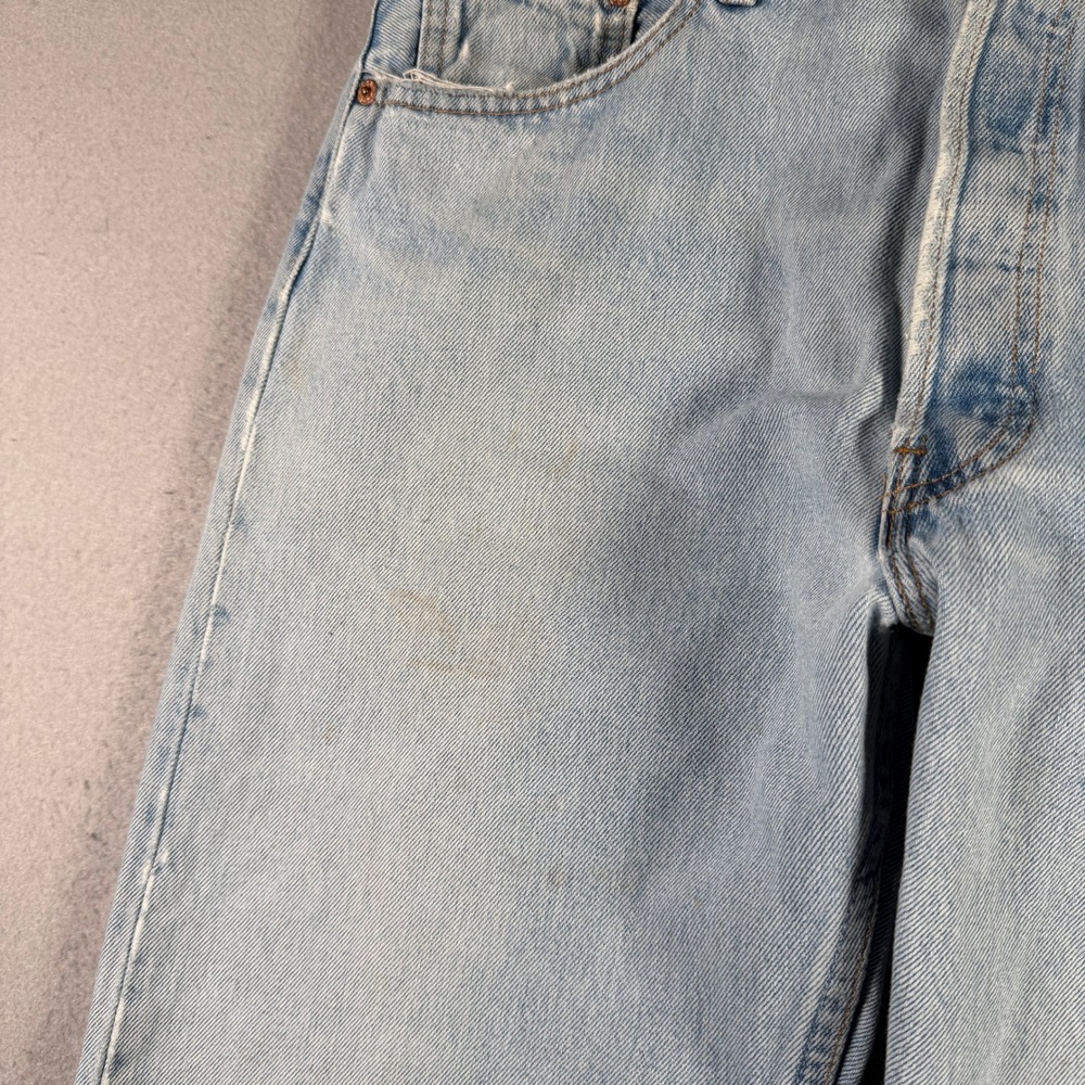Vintage Levis 501 Jeans Mens 32x31 Made in USA Light Wash Distressed 90s 0997 - Picture 5 of 16